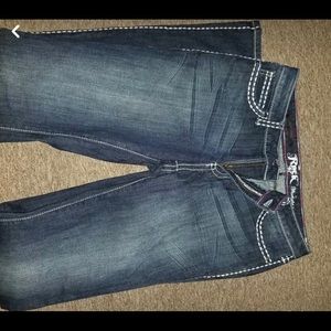 Women’s rock 47 wranglers